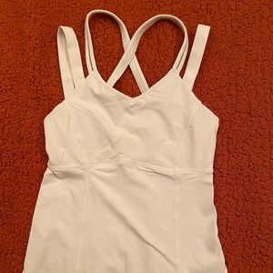 LULU LEMON WHITE TOP